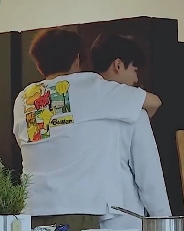 daily taekook (@jjkthpics) on Twitter photo 