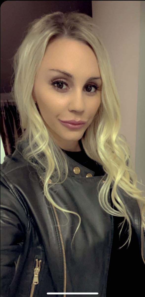 Jacqueline D'Auria🎶 (@jdauria87) on Twitter photo 