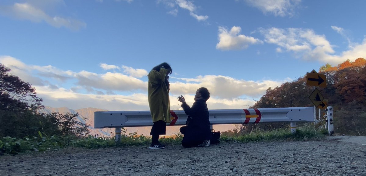 ryooosuke94's tweet photo. 今朝、自分の人生観を変えてくれた北アルプスを望める嶺方峠で、これまた自分の人生を支えてくれる大切な人にプロポーズしてきました！

良い答えが聞けてよかった！ｯｼｬｵﾗｯ‼︎💪 https://t.co/Ts6R1jWRr1
