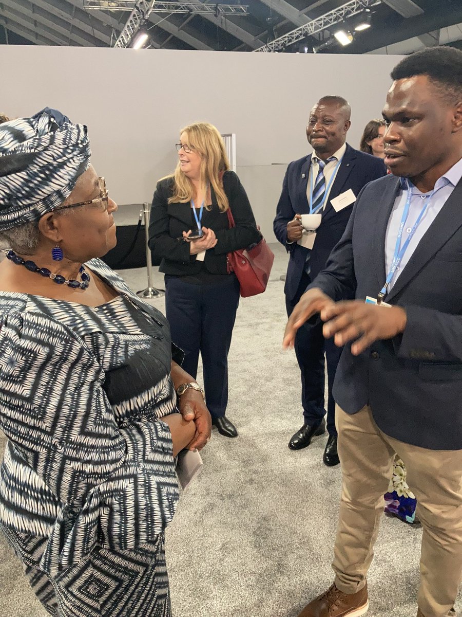 reeddi's tweet photo. Another rare privilege to meet with the @wto President, @NOIweala to introduce our innovation - Reeddi Capsules and its prospects in fixing our climate.
#TogetherForOurPlanet #COP26 #ClimateTech #FixTheClimate #EarthShotPrize #Reeddi https://t.co/n9HB4c0StR