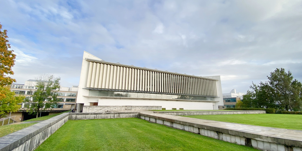 🎊 It is official! 

In the latest <a href="/timeshighered/">Times Higher Education</a> World University Rankings by Subject for Arts and Humanities, Lancaster University is ranked top 10 in the UK and 45th worldwide! 

Kudos to @LancasterFASS and all departments involved👏