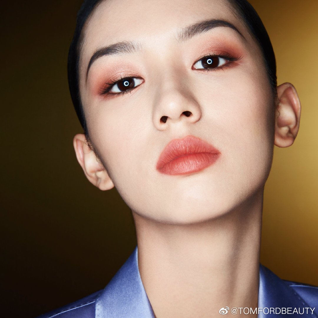211105 — tom ford beauty weibo update

「 #zhouye ♔ #周也 」