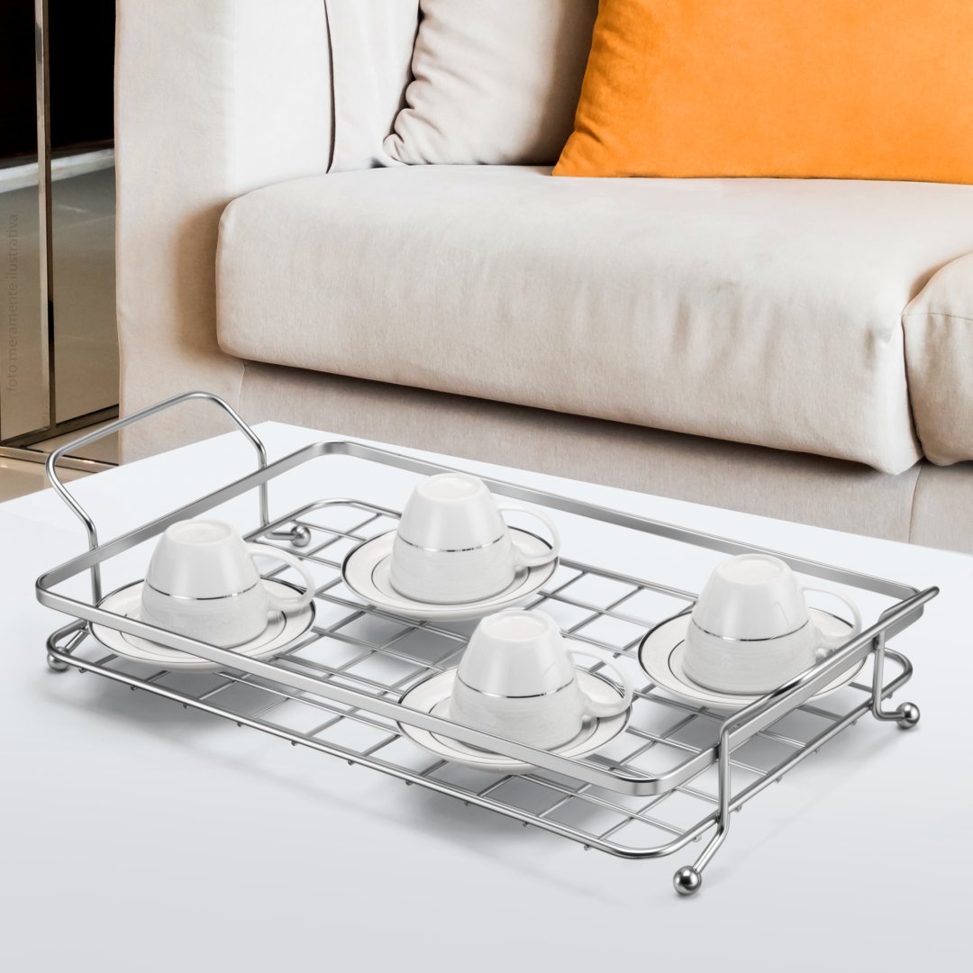 arthi_ud's tweet photo. Suas refeições agora podem ser servidas de uma maneira muito mais elegante. A Bandeja da Linha Cromo Fosco de cozinha é perfeita para isso. Ela possui um acabamento exclusivo e um design minimalista encantador. https://t.co/DDEdR6UzPB