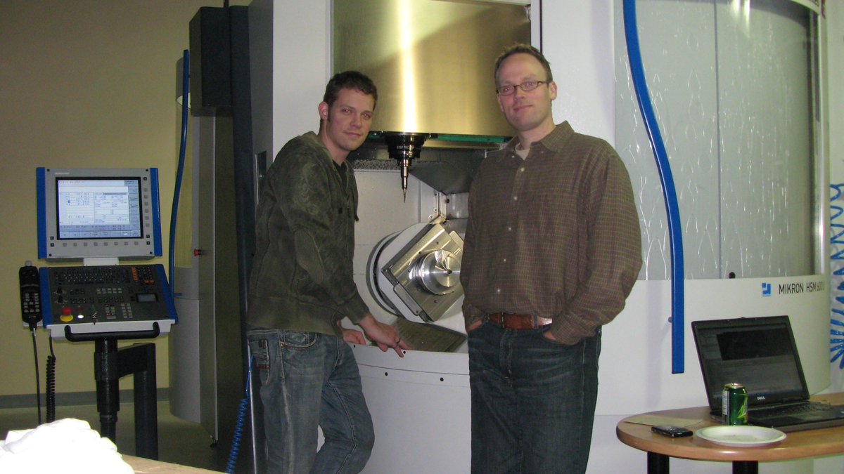 Miltera's tweet photo. Throwback to 14 years ago when Miltera’s first cut was made on our first 5-axis milling machine. Relative ignorance of industry standard practices mixed with curiosity and determination led to novel developments propelled Miltera to the leading edge of the industry.

#Miltera https://t.co/OHQmalYIVH