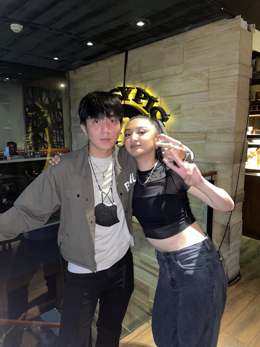 ralphhmalibunas's tweet photo. connect girls 🤘🏻 https://t.co/feYf3B5HdH