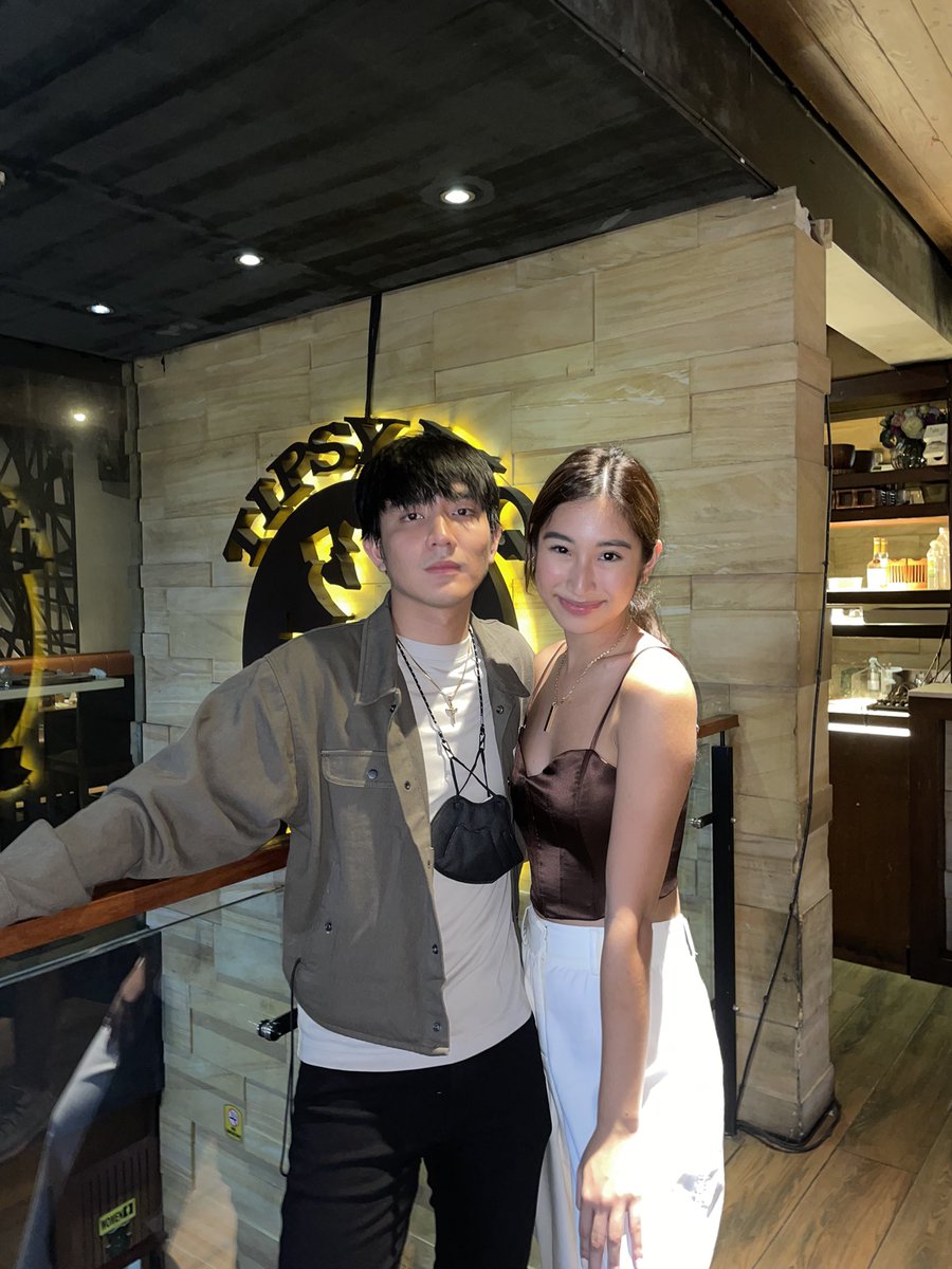 ralphhmalibunas's tweet photo. connect girls 🤘🏻 https://t.co/feYf3B5HdH