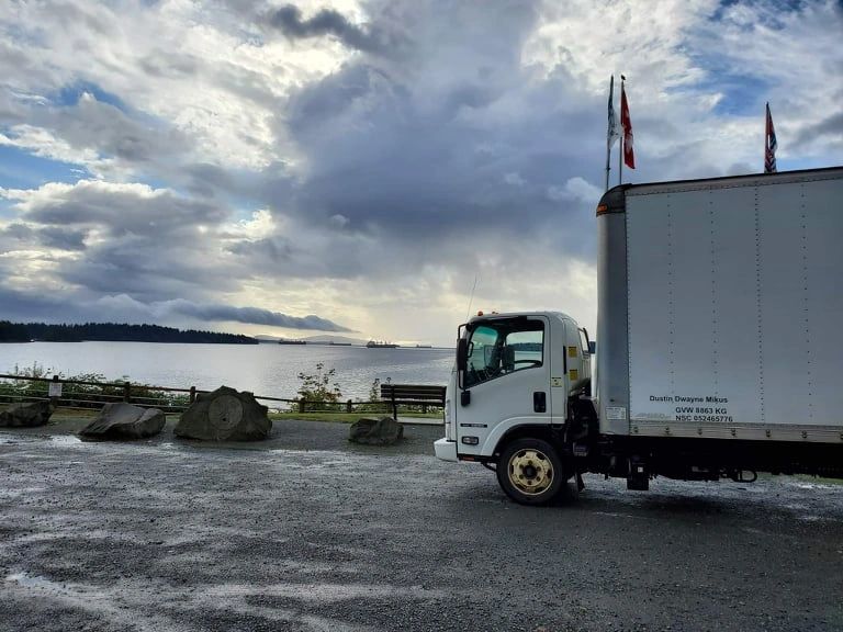 TransportMikus's tweet photo. Happy Friday! 

Early morning deliveries, coffee and a nice view... 

Enjoy your weekend everyone!  

#vancouverisland #appliance #delivery #Nanaimo #supportlocal #vanisle #mikustransport #deliveryservice #earlymornings #coffee #views https://t.co/mrYzv6meSz