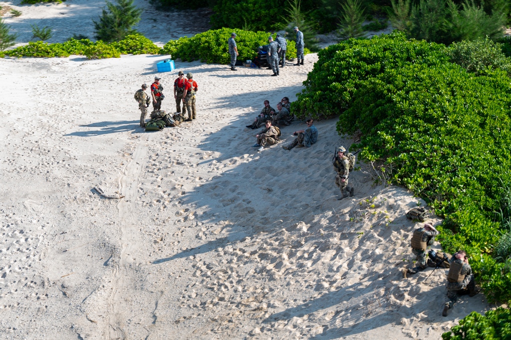 320th CCT, PJs from the 30th Rescue Squadron, 33rd HH-60s & Crews, USMC ...