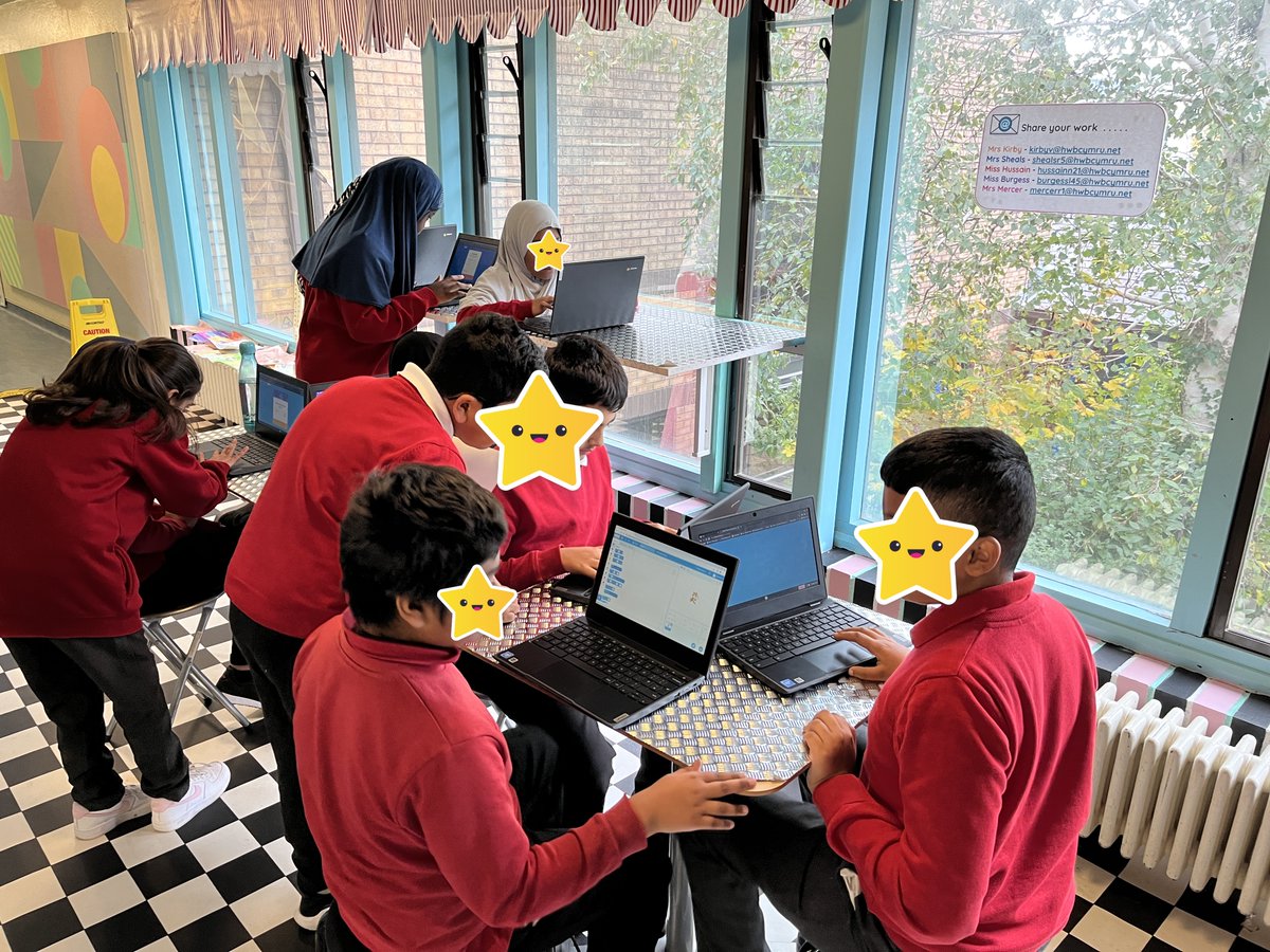 PillYear6's tweet photo. We have had a great STEM-Mersion day in #Academy@6. Exploring #Scratch #LegoWeDo and #Botwars using #Spheros #BestdayEver @EAS_STEM @HT_PillPS20 https://t.co/XihY0coWle