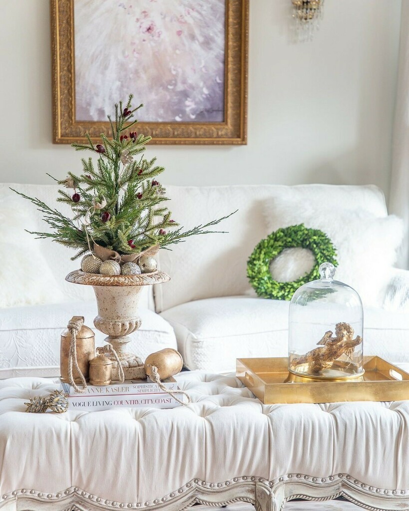 Designthusiasm's tweet photo. Tell me if this sounds familiar.⁣
⁣
You wake up and you think, “wow, I can’t wait to go through the boxes and shelves in the garage/attic/basement and dig out all the holiday decor!  I want to pull out and fluff the trees, unfold the garlands and spr… https://t.co/097FW5SFp8 https://t.co/SFDgLsWTJn