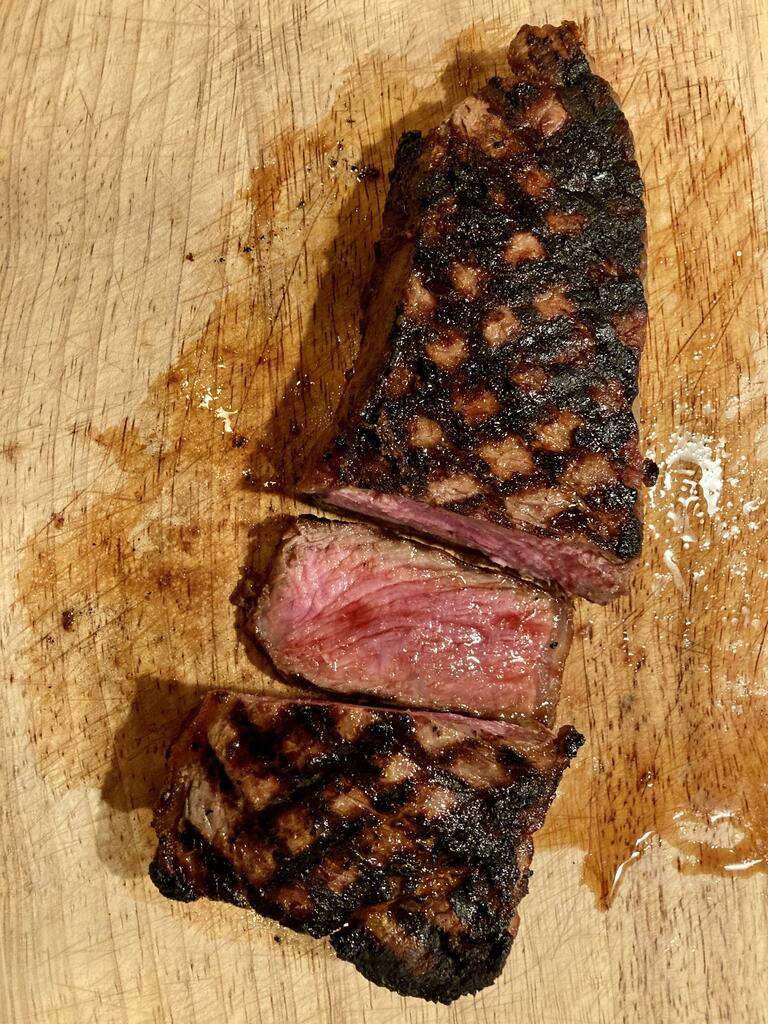 foodietechlab's tweet photo. [Homemade] Steak #viral #trending #foodie #foodblogger #foodphotography #ff #tbt #ico https://t.co/FSThVQCHEb