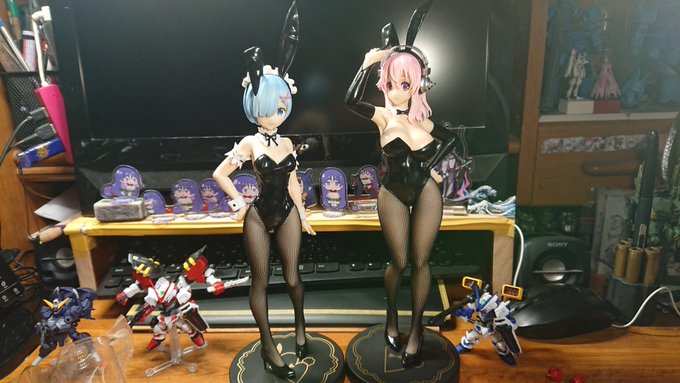 プライズのバニーがまた増えまし!そに子みたいにおっぱいだけツヤツヤトップコートしようかな 