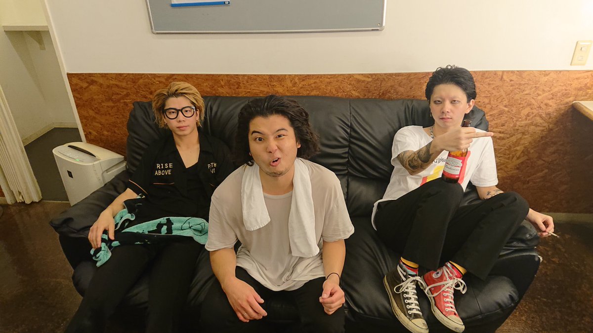 lounge666's tweet photo. 「Morning Glow TOUR」

11/5(金) Zepp Tokyo

ありがとうございました！

次は大阪！ https://t.co/tWoXRbXQqA