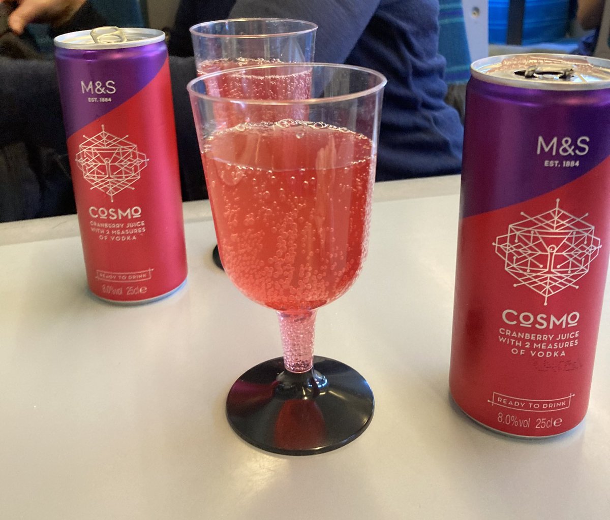 missemmajv's tweet photo. Itβs been far too long since weβve been on the Butlins Bognor Express!! x ππ₯³ππβ€οΈ@ButlinsMusic @MandyKOBrien1 @bon71 #80sweekender #Butlins #Partytime π₯³ππ»πΊ https://t.co/dPVYyZy58m
