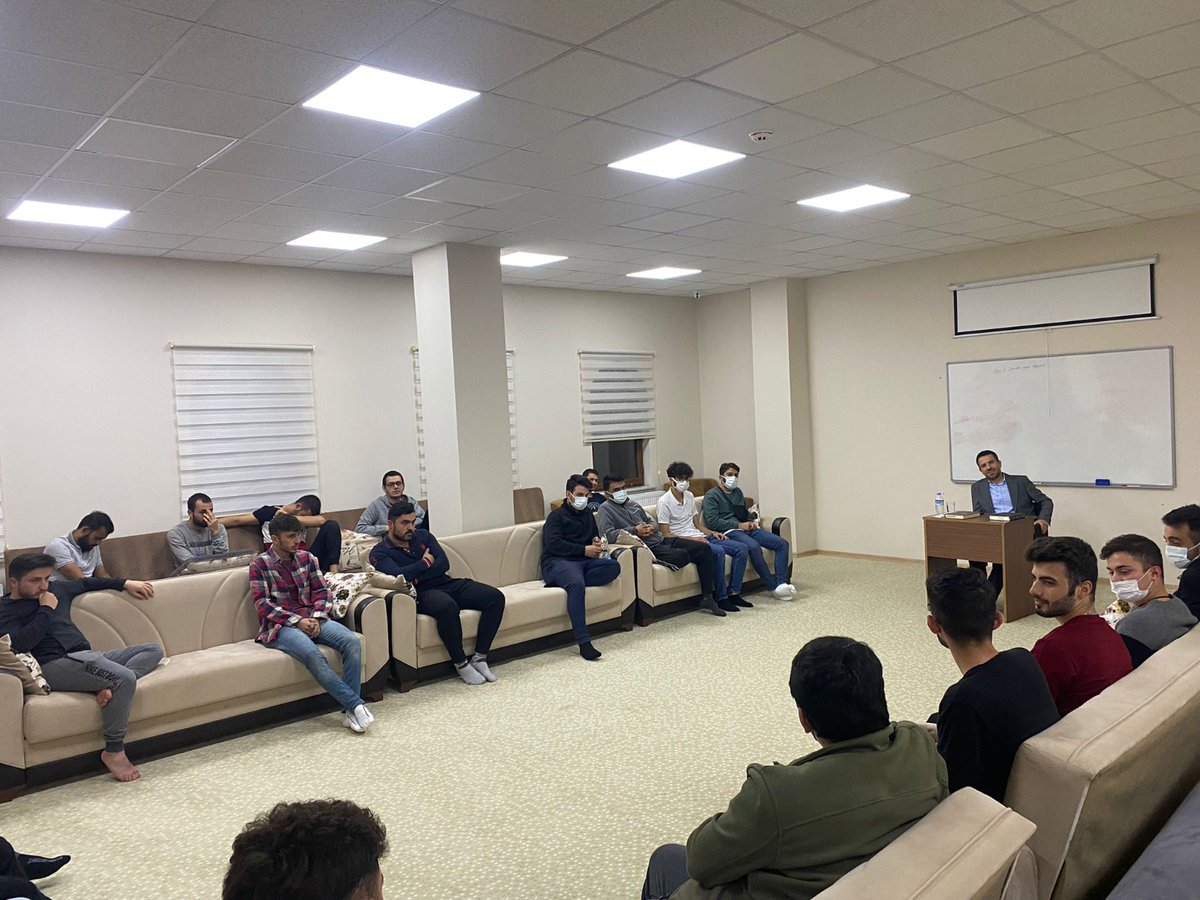 Haftalık Hadis Derslerimiz, Vaiz Mikail ZOR Hocamızın sunumları ile devam etmektedir.
.
.
.
#ilimyaymacemiyeti #tekirdağ