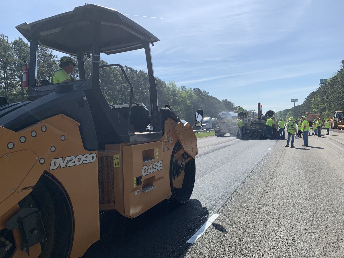 GADeptofTrans's tweet photo. As traffic volumes return to pre-pandemic levels, the @GDOTNW asphalt team is finishing high-priority projects that will keep roads safe for travelers. Check out how the asphalt team stays on schedule in the Summer issue of the #GeorgiaMilepost. https://t.co/m20k7otD14 https://t.co/DLUESXzMFm