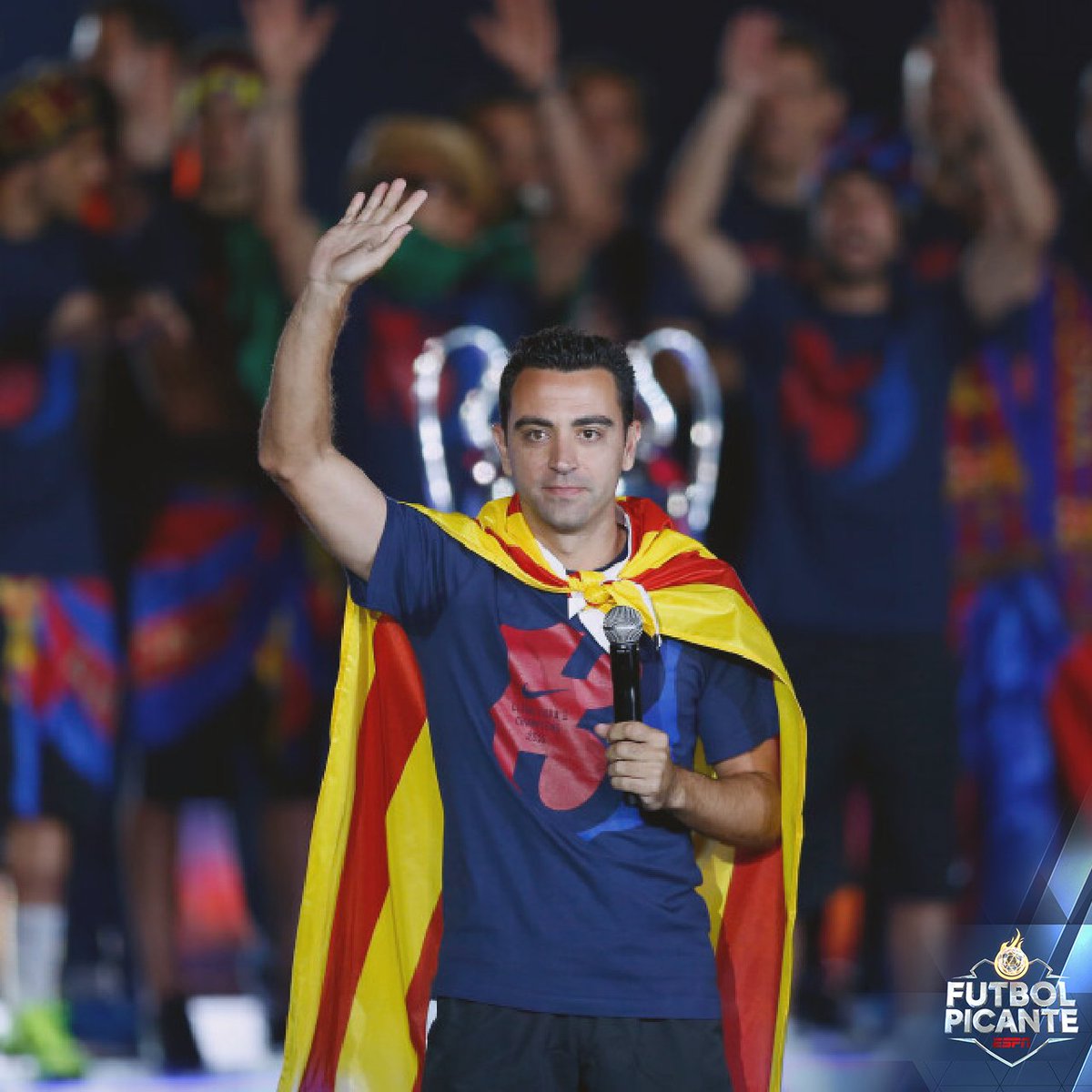 futpicante's tweet photo. ¡Y volvió! 🚨🤩

El Al Sadd confirmó en sus redes sociales el traslado de Xavi al Barcelona 

Detalles 👇
https://t.co/0ALM9CfhmI https://t.co/rXROqLRQXC