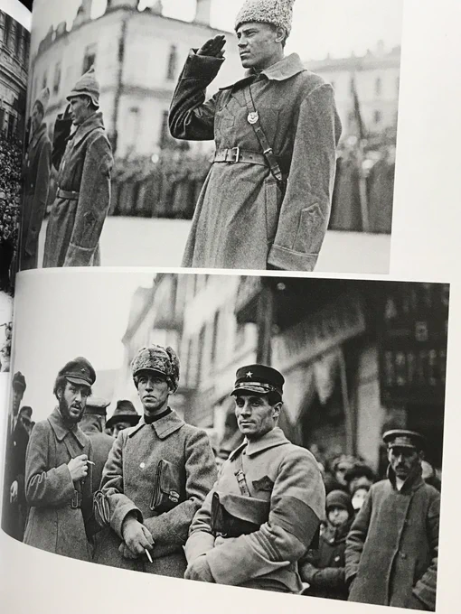 心強く分厚いロシア国内戦写真集が届いたぞ。 