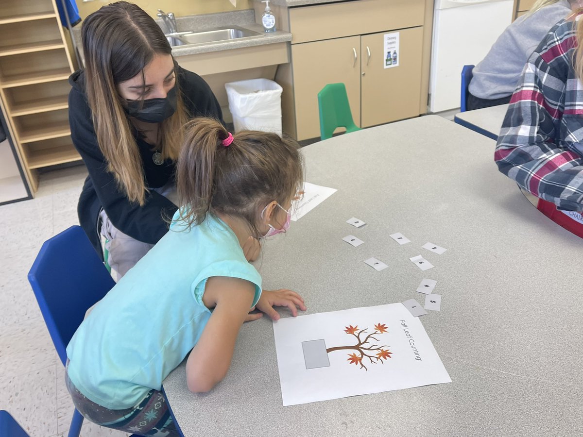 NCHSPreschool's tweet photo. Identifying colors and practicing counting with Ms Lauren and Ms Alayna #fallweek #bebold203 @NCHSOFFICIAL @NCHSRedhawksCTE @Naperville203 https://t.co/BXjUvi8onH