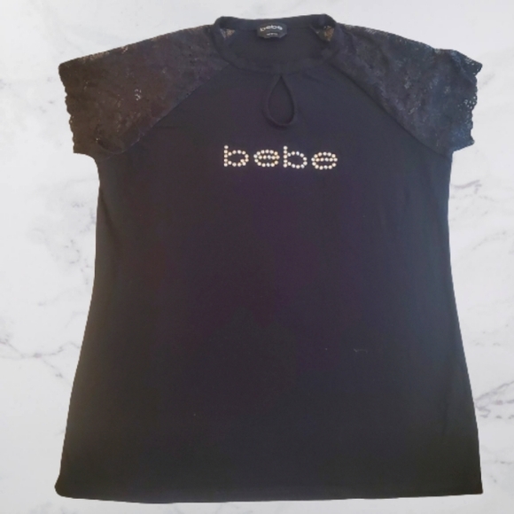 lolascloset's tweet photo. So good I had to share! Check out all the items I'm loving on @Poshmarkapp #poshmark #fashion #style #shopmycloset #bebe #maxmara #cityunltd: https://t.co/BjmOgk9LGC https://t.co/ZJoaeHGN9n