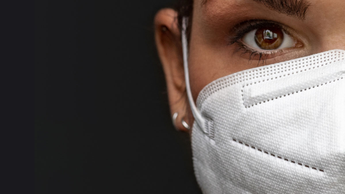 infogatecl's tweet photo. #SALUD: Uso de #mascarillas se extendería por todo el #2022: Conoce cuáles son las más eficaces para prevenir #contagios. Léelo aquí: https://t.co/xAGaqvpPv4 #EMDP https://t.co/IwH32DR3hU