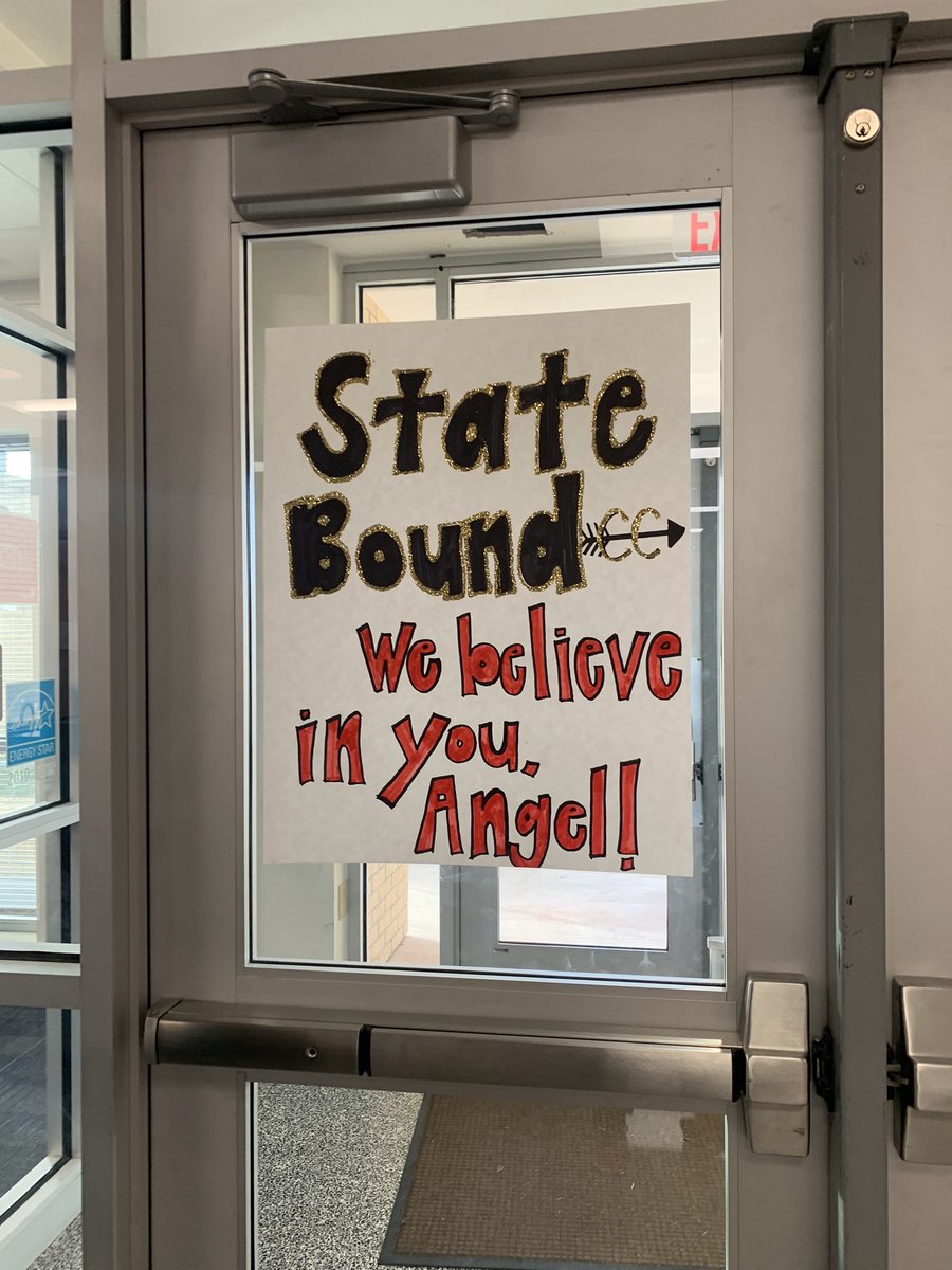dhjathletics's tweet photo. This morning, @dhjeaglesfwisd held a send off celebration for Angel Sanchez as he heads to the UIL Cross Country State Meet. We send him positive vibes and wish him the best of luck! #LetsGoAngel #WeAreDiamondHill https://t.co/VONmvNqUuy
