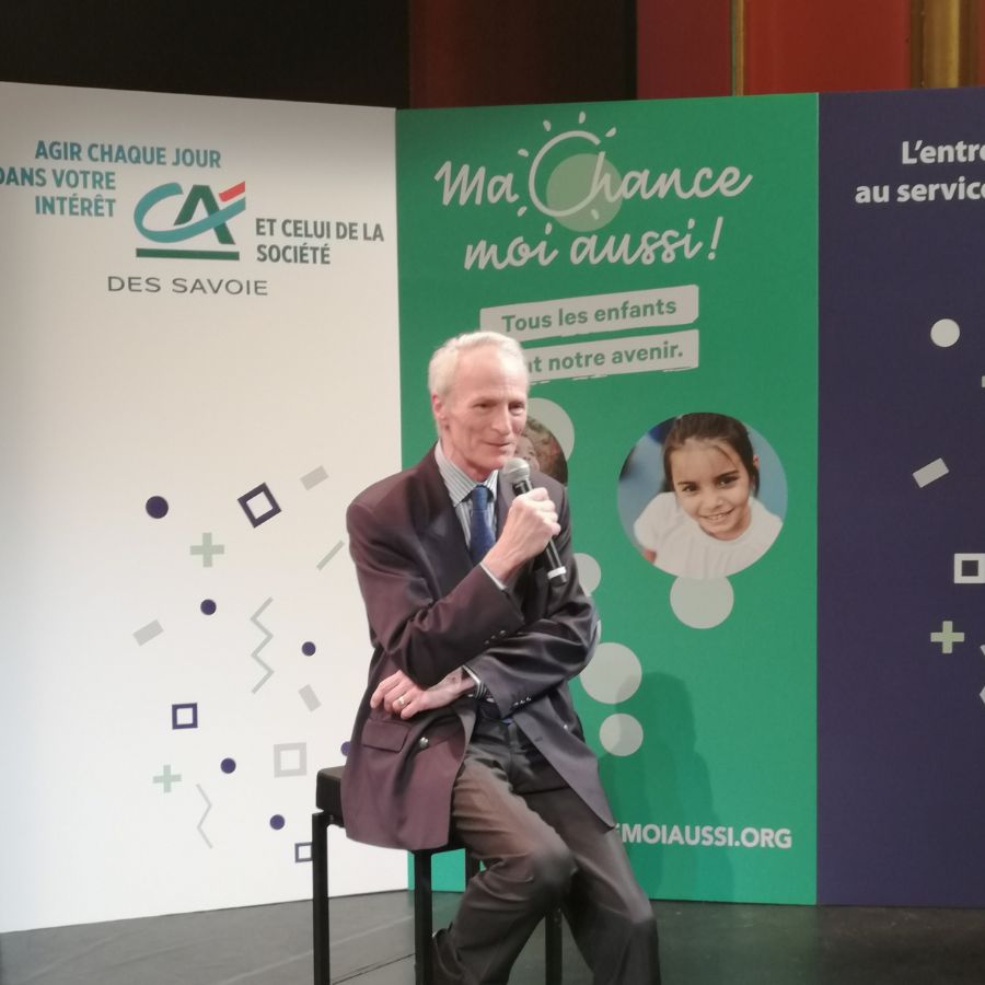 La responsabilité sociétale de l’entreprise rendra plus compétitive mon entreprise. Elle fait partir intégrante de notre stratégie. Jean Dominique Senard, Pdt de Renault 
<a href="/MCMA_Officiel/">Ma Chance Moi Aussi</a>,<a href="/renaultgroup/">Renault Group</a>,<a href="/FondationFACE/">Fondation FACE</a>,
<a href="/CFFondations/">CFF</a>,<a href="/FondTransdev/">Fondation Transdev</a>
<a href="/nicolenotat/">Nicole Notat</a>,<a href="/EmmanuelMacron/">Emmanuel Macron</a>