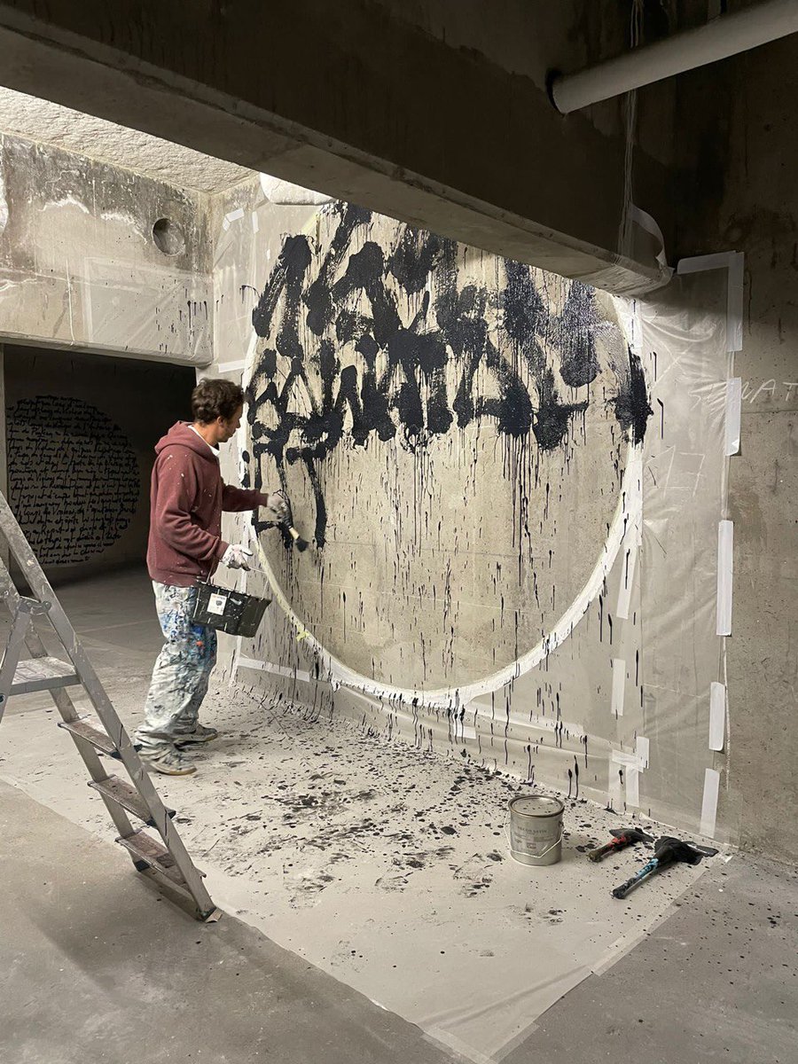 VillaBelleville's tweet photo. I LA VILLA DANS LA VILLE AVEC @_RIVP_ I
⚫️Le projet 52 cercles⚫️dans un parking vide #rivp #paris20 propose une rencontre #streetart entre artistes plasticiens contemporains et jeunes street Artist de #belleville autour d'une forme commune
Ouverture et visite très prochainement💛 https://t.co/Dcp6xpOMb5