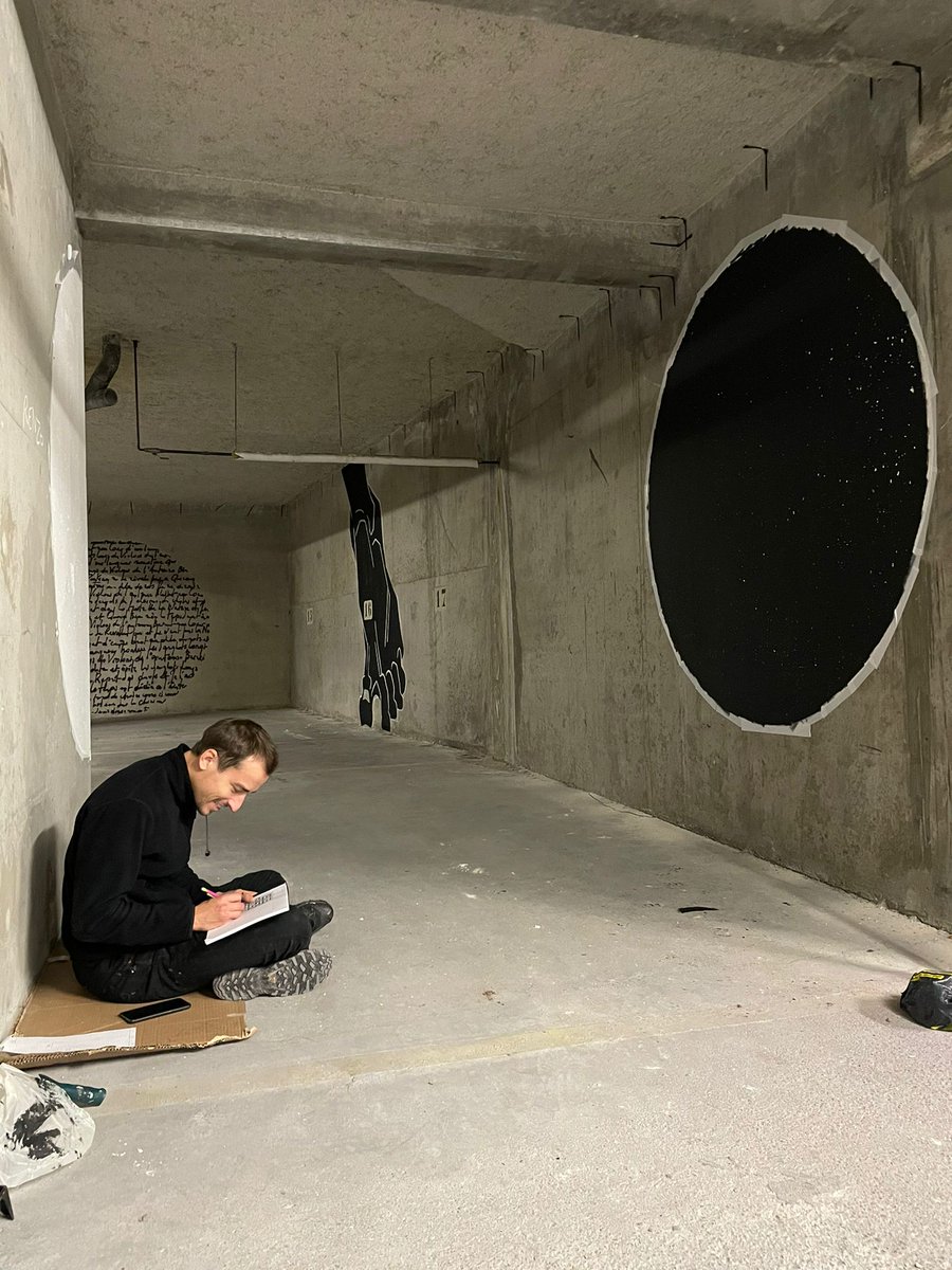 VillaBelleville's tweet photo. I LA VILLA DANS LA VILLE AVEC @_RIVP_ I
⚫️Le projet 52 cercles⚫️dans un parking vide #rivp #paris20 propose une rencontre #streetart entre artistes plasticiens contemporains et jeunes street Artist de #belleville autour d'une forme commune
Ouverture et visite très prochainement💛 https://t.co/Dcp6xpOMb5
