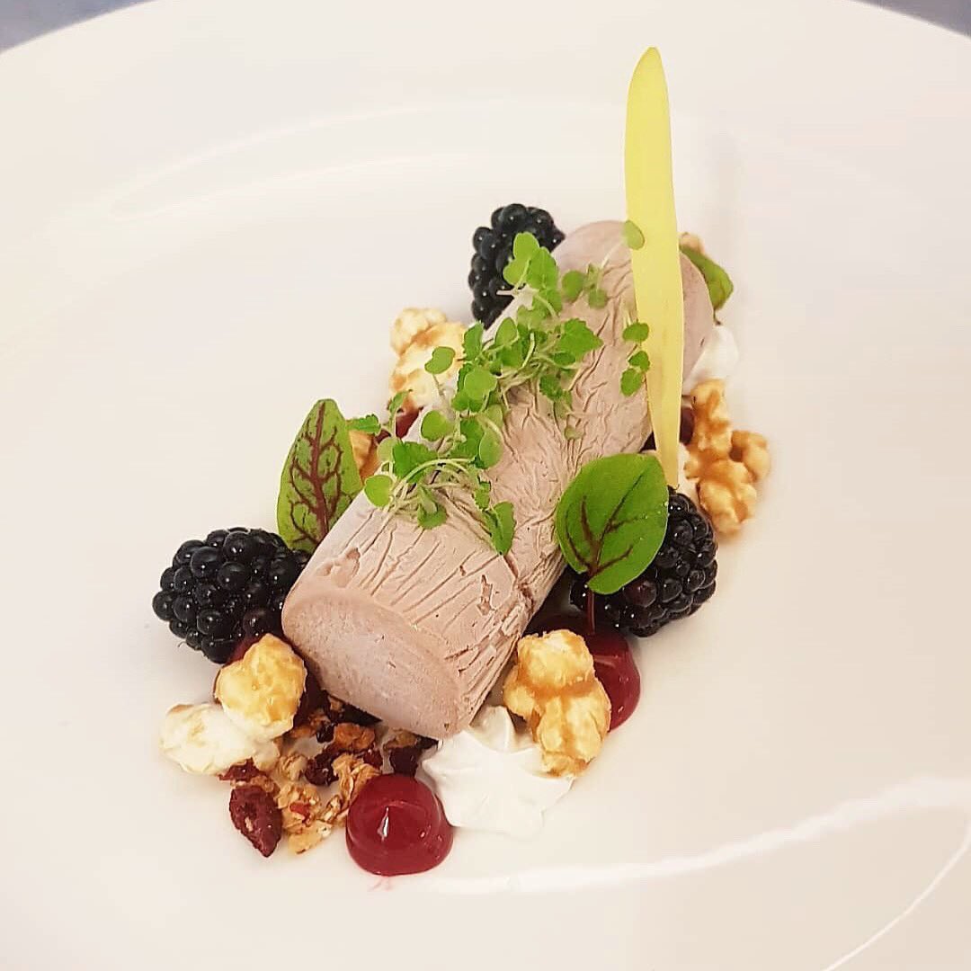 High End Chefs Network tweet media