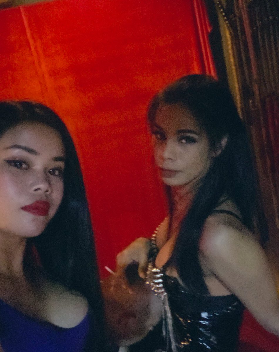 MsNikkiBkk's tweet photo. session time in Bangkok 🍆🖤💋

#Femdom #Mistress #Dominatrix #ThaiDomina #latex #sissy #slavetraining https://t.co/jYOA1BKEHf