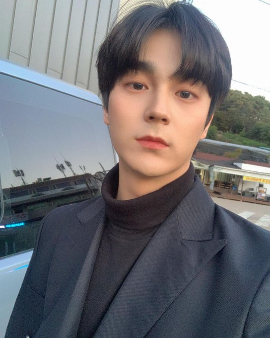 kamiela67's tweet photo. Update Yunsung Instagram Pictures
@Noir__official
#NOIR #KPOP #southkorea #lumiere #boygroup #SouthKorea #IG #Instagram #Twitter #YouTube #LukFactory #yunsung https://t.co/l1u41pO8Dh
