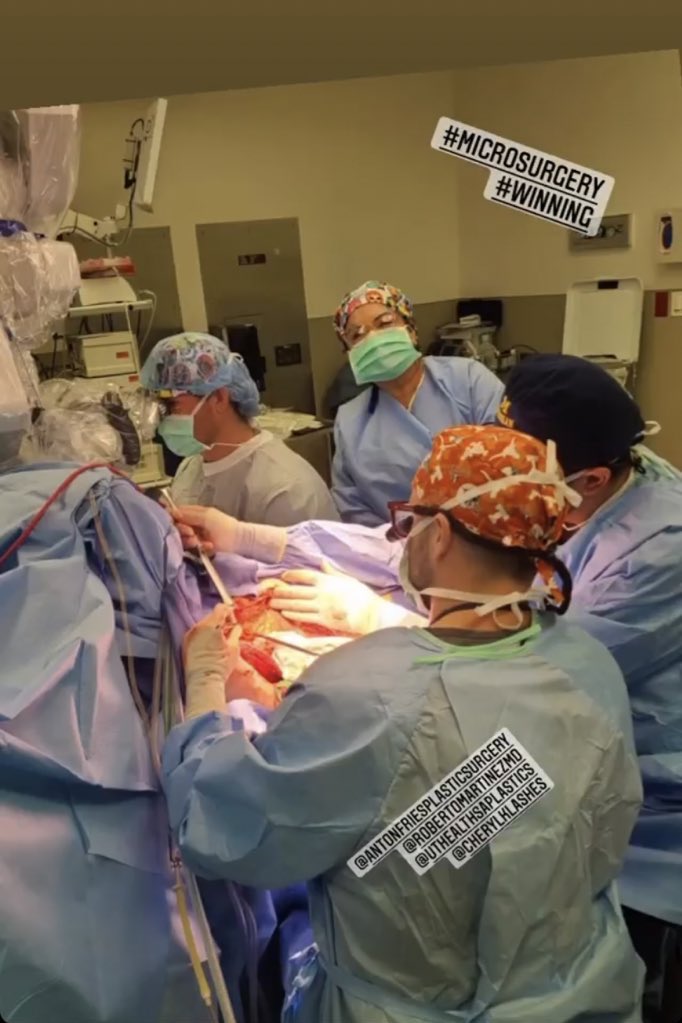 UT Health San Antonio Plastic Surgery tweet media