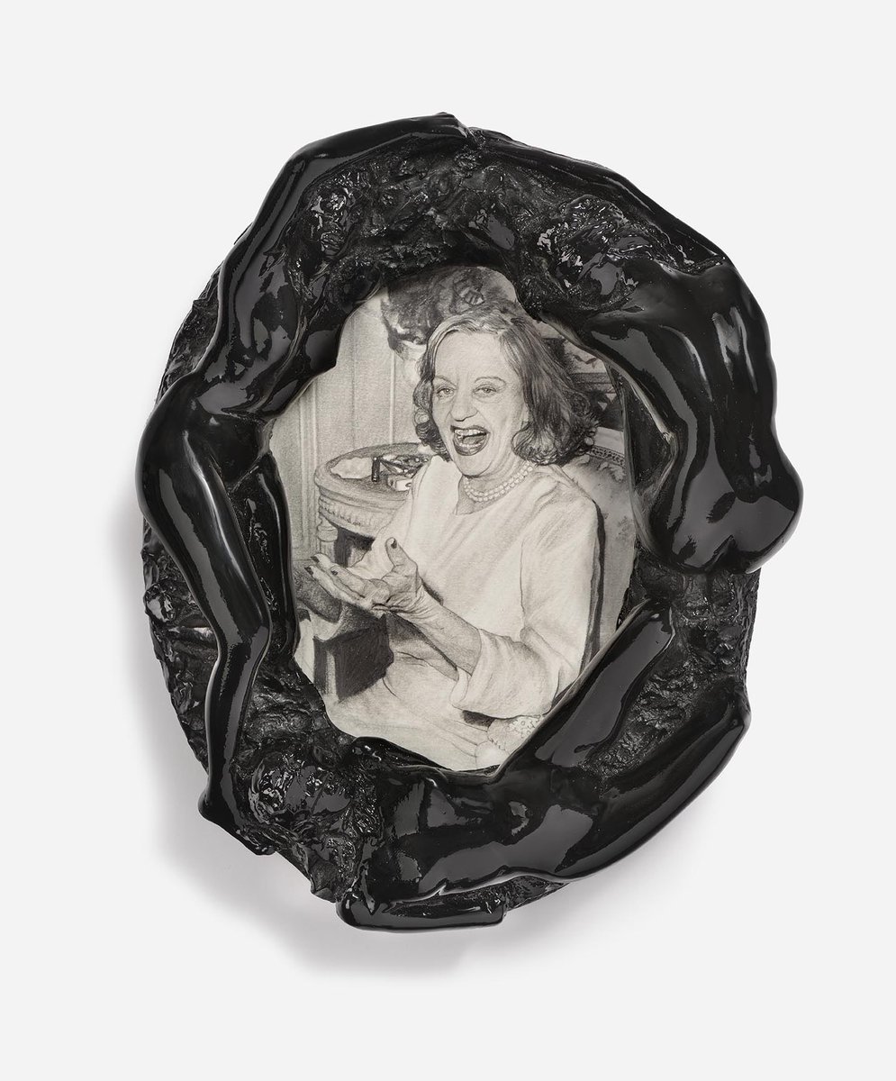 ninamaefowler's tweet photo. Tomorrow I launch 5 new works online @artcarbootfair after almost a year off on maternity leave :) They revisit the sculptural frames which were a turning point for me 10 years ago. Courtesy of @cobgallery xx https://t.co/Q7DcRnlh8T