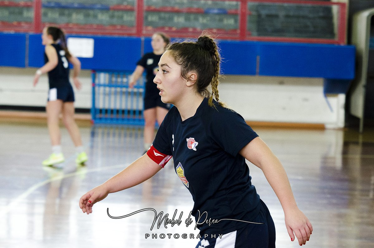 HCFondi's tweet photo. ❤️💙 HC #FidaleoFondi in trasferta contro #HalikadaGattopardo ❤️💙

Il comunicato e le dichiarazioni di capitan #Manzo ⤵️
https://t.co/GgIpIs9S2y

#HCFondiWomen #SerieA2Femminile #fondiseitu #cuorerossoblufondi #forzahcfondi https://t.co/nRNThFhjMP
