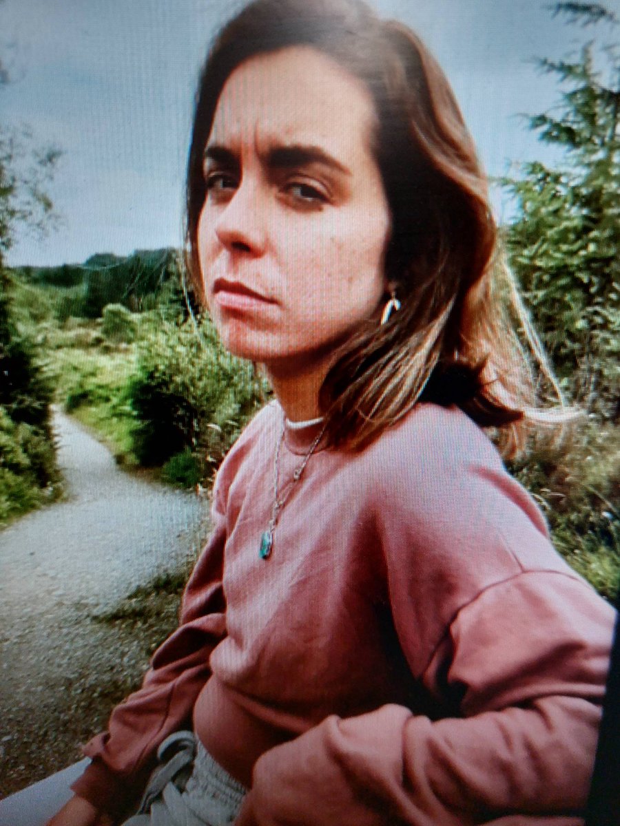 PSNINMDown's tweet photo. We are worried about this lady, Vivien Botos, from Rostrevor who has been missing since yesterday.
She was wearing a long silver coloured coat and bright orange trainers.
Vivien may be in Kilbroney Park.
If you have seen her please call us on 101 and quote ref 1721 041121. https://t.co/bvcRFk1hHF