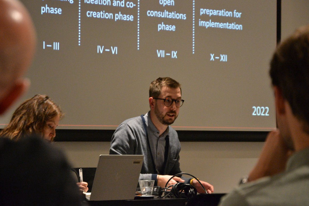 euarenas_h2020's tweet photo. Representatives from @quaderno_re ๐ฎ๐น, @gdansk ๐ต๐ฑ, #Voru ๐ช๐ช, and #DistrictVIII of #Budapest ๐ญ๐บ shared their current experiences of local #democracy and participation. https://t.co/9CCsp1XwOx
