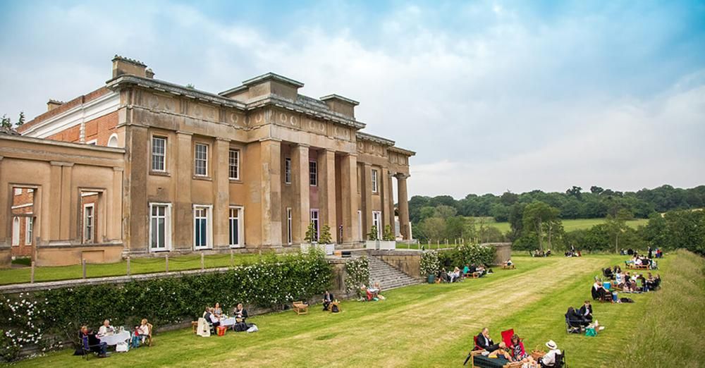 auditionoracle's tweet photo. ⭐️@GrangeFestival are recruiting for the 2022 Festival Chorus (Macbeth and The Yeomen of the Guard).⭐️

Auditions at Rudolf Steiner House on 24 November.

Apply here: https://t.co/EnL14m2gY8

#operachorus #operaauditions #chorusauditions #grangefestival #opera #audition https://t.co/MI0XfVzscO