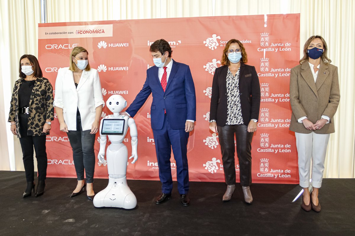 VicepresidenRM's tweet photo. @ifranco en el Congreso Nacional de Servicios Sociales e Innovación Tecnológica:
🗣️"En tiempos de pandemia el desafío es garantizar el bienestar y cuidado de las personas, aplicando soluciones diferentes como la innovación social"
#CongresoSSIT
📺https://t.co/pT7ToMzWra https://t.co/lXVVH3n7uA