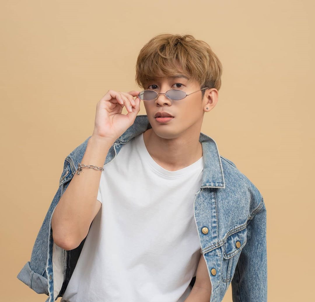 love19116's tweet photo. Happy birthday handsome boy.
May all your wish came true in your special day.
#HappyRun28th
@run_kantheephop https://t.co/3KJ1dS27JD