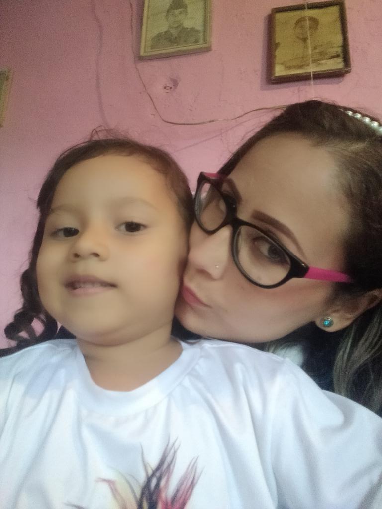 Yerlypena4's tweet photo. Te amo 💗 https://t.co/fmWuLlHUG5