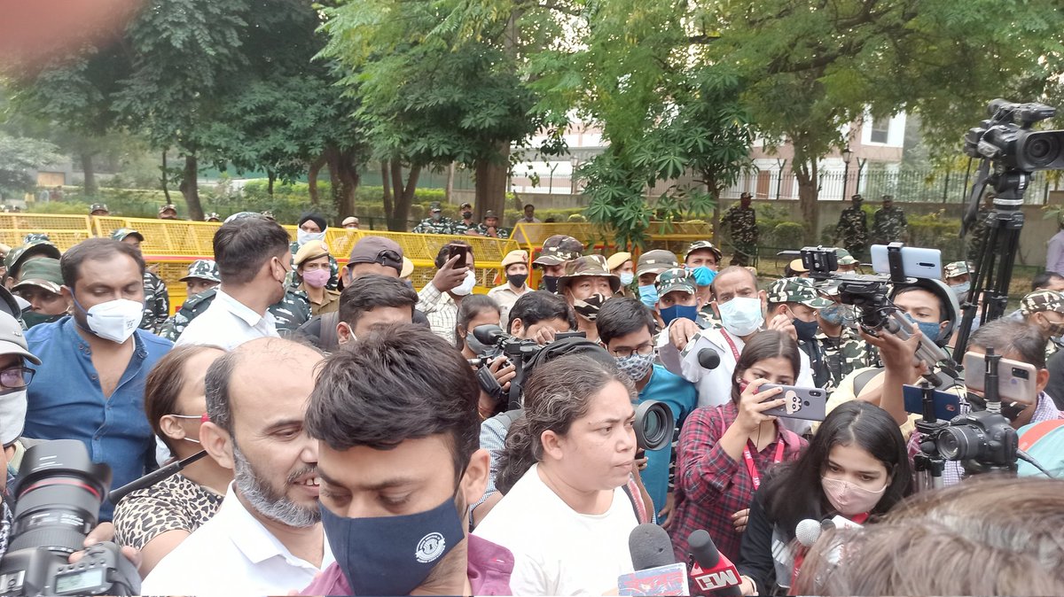 Joint Protest at Tripura Bhawan.

Scrap UAPA against Mukesh and Ansar Indori!

Arrest the real Perpetrators of Communal Violence Against Muslims in Tripura!