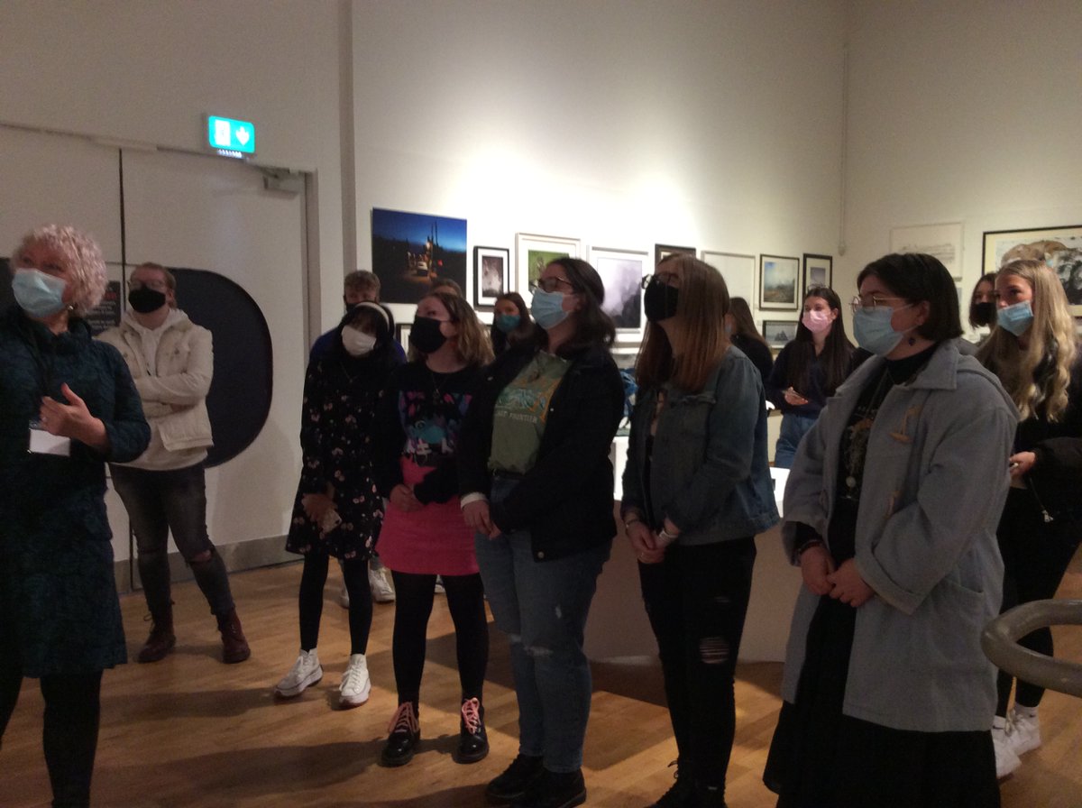 RHSArtdept's tweet photo. Year 14 RHS Art students listening to an excellent tour of the RUA exhibition by Mrs Maggie Bowen yesterday at the Ulster Museum
#RUA #Belfast #RegentHouse @UlsterMuseum @RoyalUlsterAcad @RegentHouseSch https://t.co/3Ep3KAqOpn