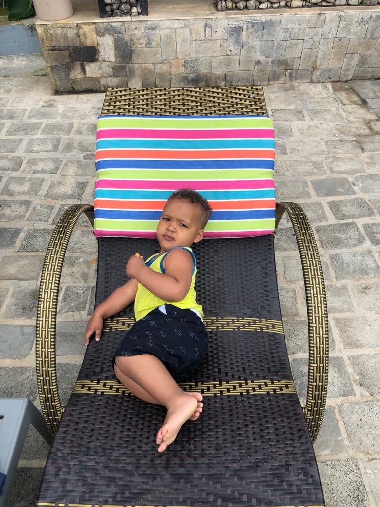 FiveVolcanoes's tweet photo. Our little guest eating life with a big spoon😍, what’s better? 
#FiveVolcanoesMoments #RwandaBestHotels #VisitRwanda https://t.co/vAMqh18z9C
