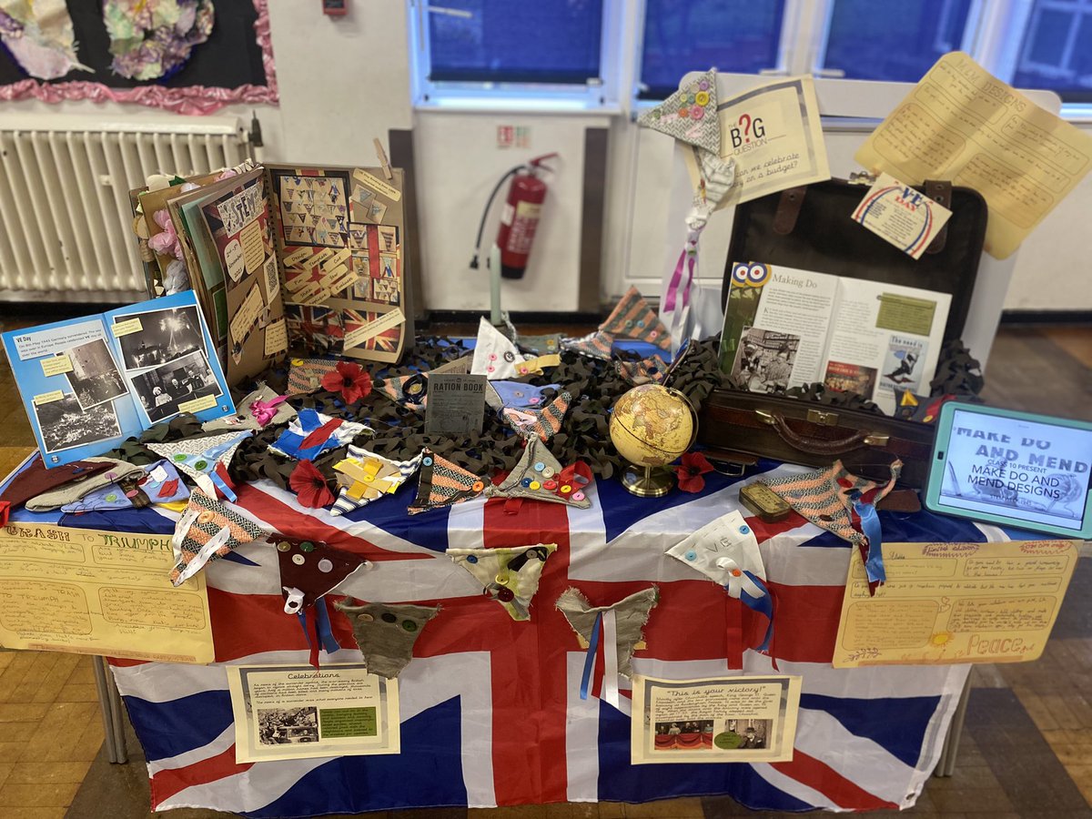 daly_mrs_'s tweet photo. What an exciting morning listening to our children speak so eloquently about their #SjsbSTEM week projects. Such a range of design briefs, knowledge and skills on display #sjsbdt #sjsbscience @StJosephStBede https://t.co/YVaD679VZU