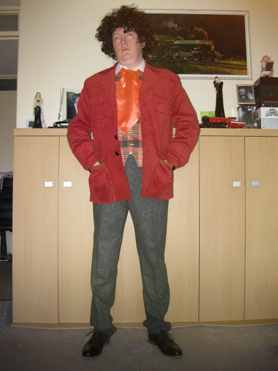 TheGingerDrWho's tweet image. #DoctorWho #4thDoctorCosplay #PlanetOfEvil 

With thanks to

@cosdaddycostume 
@Lovarzi 
@MagnoliClothier 
@DQTUK 
@WalkerSlaterUK