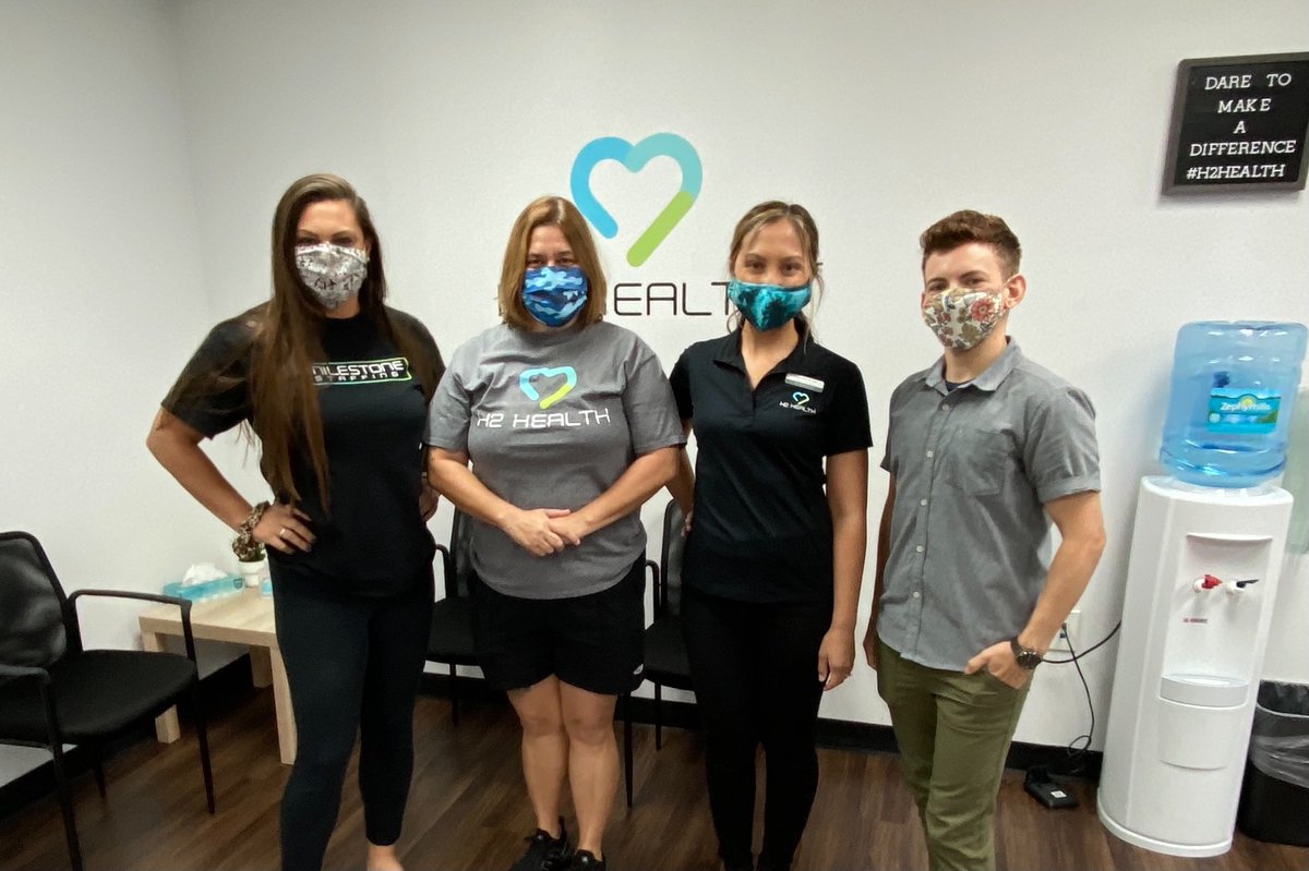 h2healthrehab's tweet photo. We love to celebrate Fridays with patient graduations! π Our Riverside, FL clinic has helped so many patients to the finish line, we love to #DareToMakeDifference πͺ
#H2Health https://t.co/ZgQiyCZ3gL
