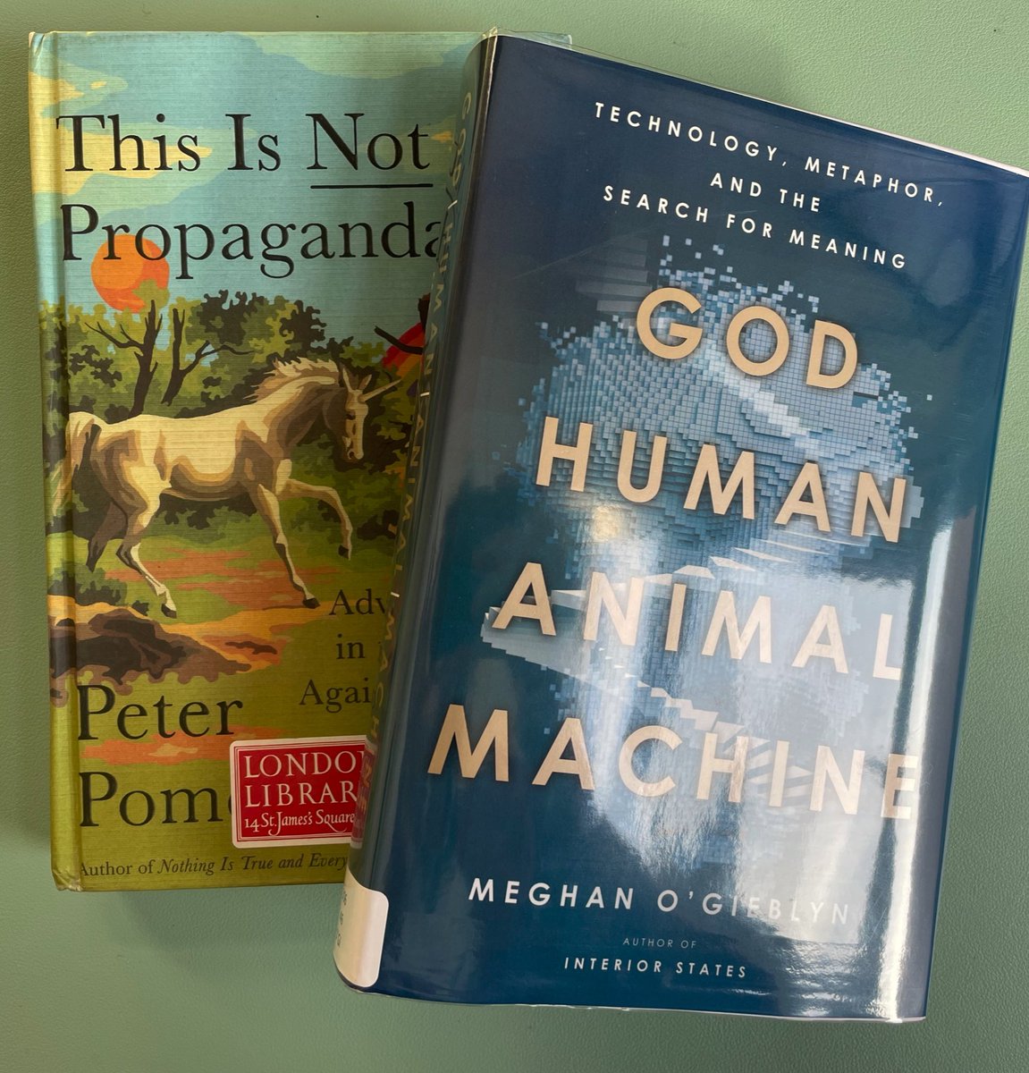 Digital_WHS's tweet photo. An intense weekend of reading ahead 👀📚 Thanks @Library_WHS for keeping our minds well-fed, @TheLondonLib for your loans by post, and @HD_Thinking for the recommendation 😊 https://t.co/PZkCBcZCyW