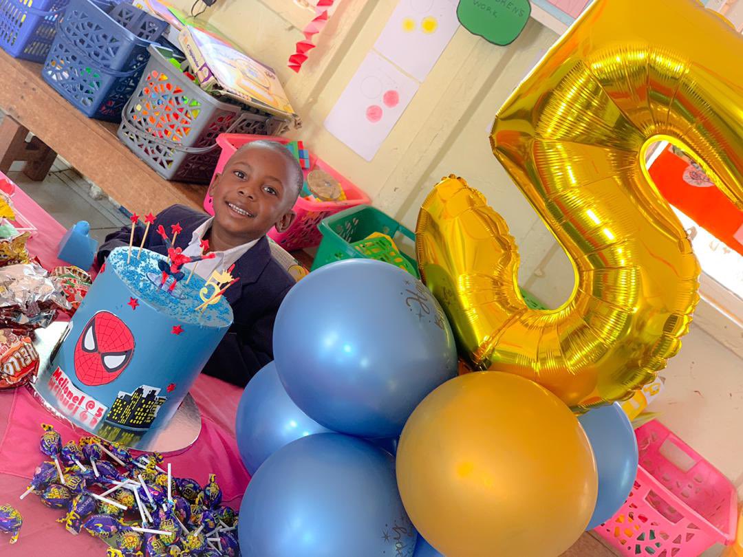 TastyZw's tweet photo. Happy Birthday McLionel Mashumba 

We live seeing those beautiful smiles.

Place your order today!

#iamchefnoku https://t.co/6MIaPvNMRo