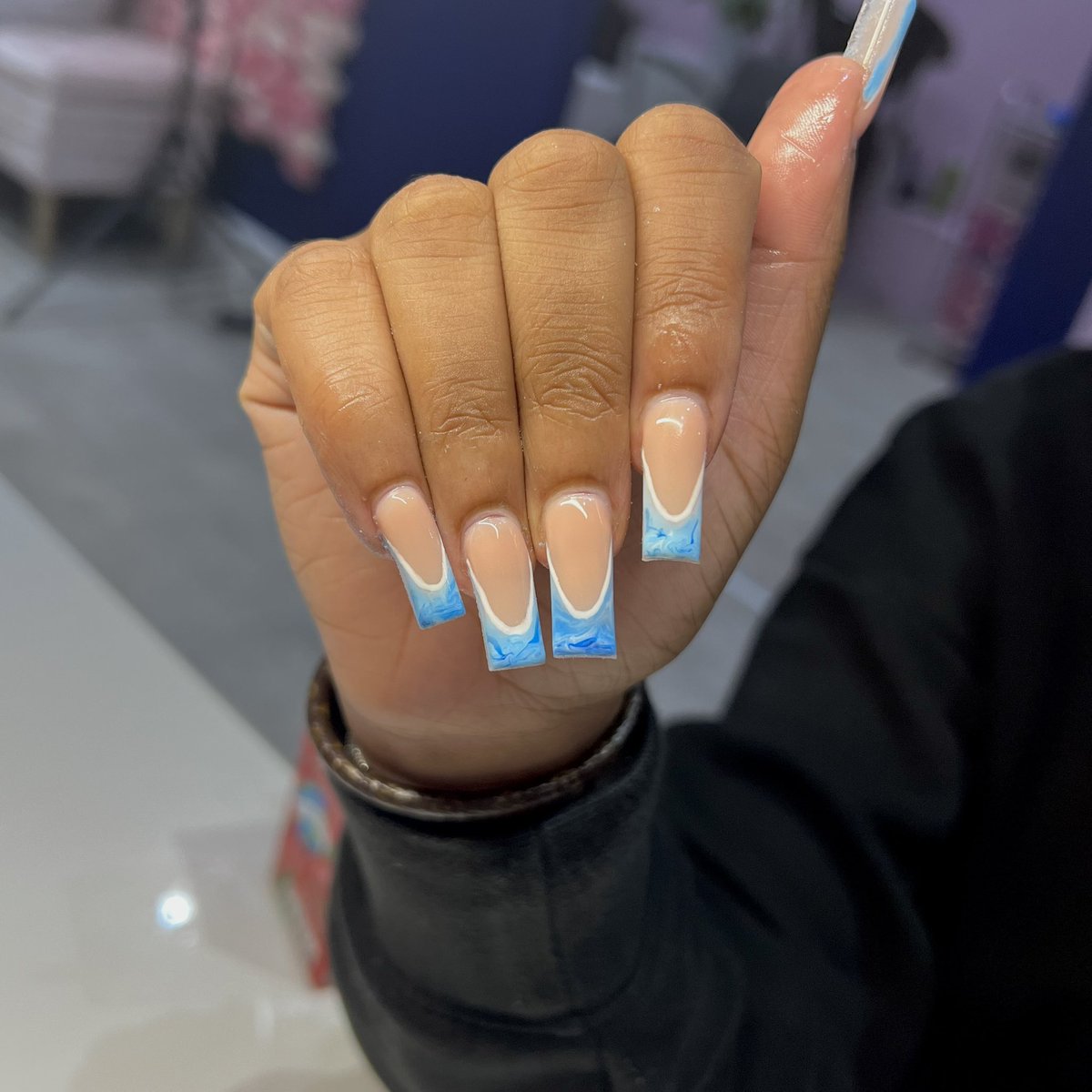 Ya’ll favourite Leicester nail tech at it again 🥲 instagram.com/jbbeautyy__?ut…